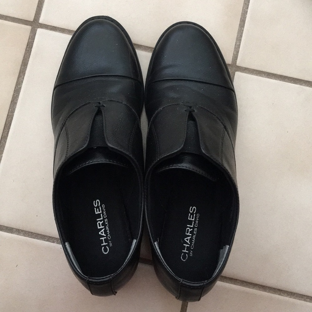 ✅ Charles by Charles David Black Shoes size 6.5